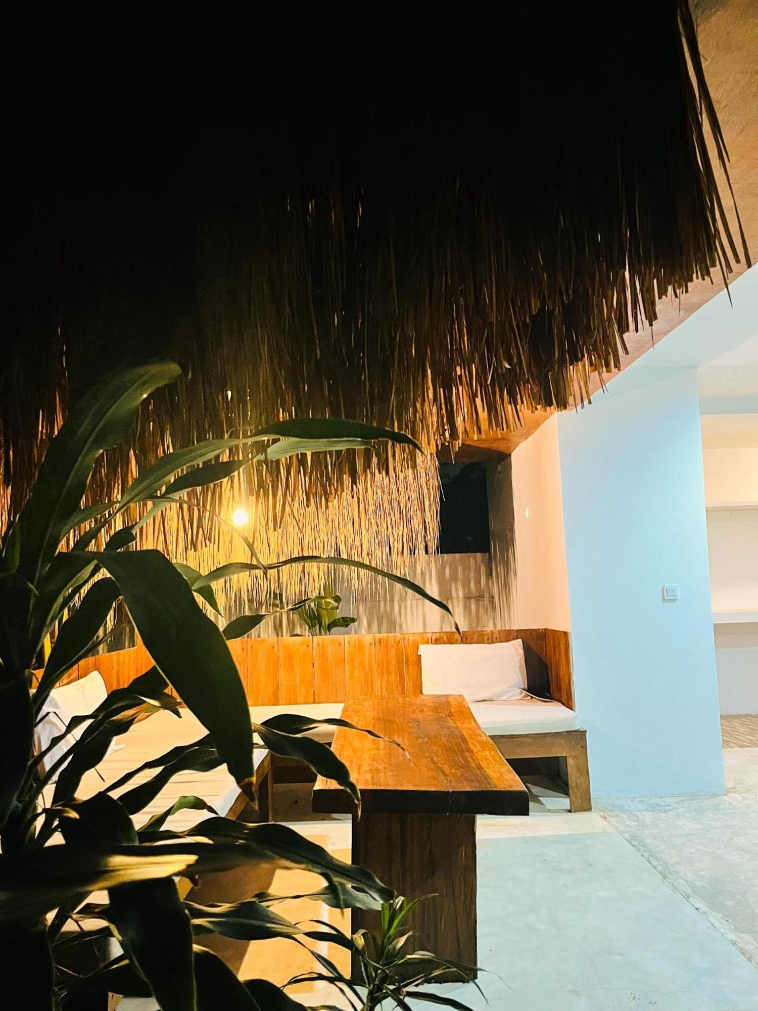 Palm Green Hotel Kuta  外观 照片